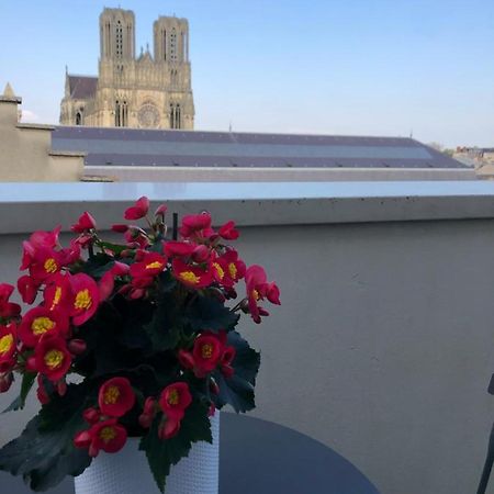 ריימס Studio Cosy Vue Cathedrale מראה חיצוני תמונה